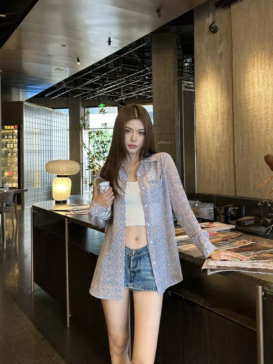 루이비통 모노그램 패턴 루즈핏 카라 셔츠 상세 이미지 12