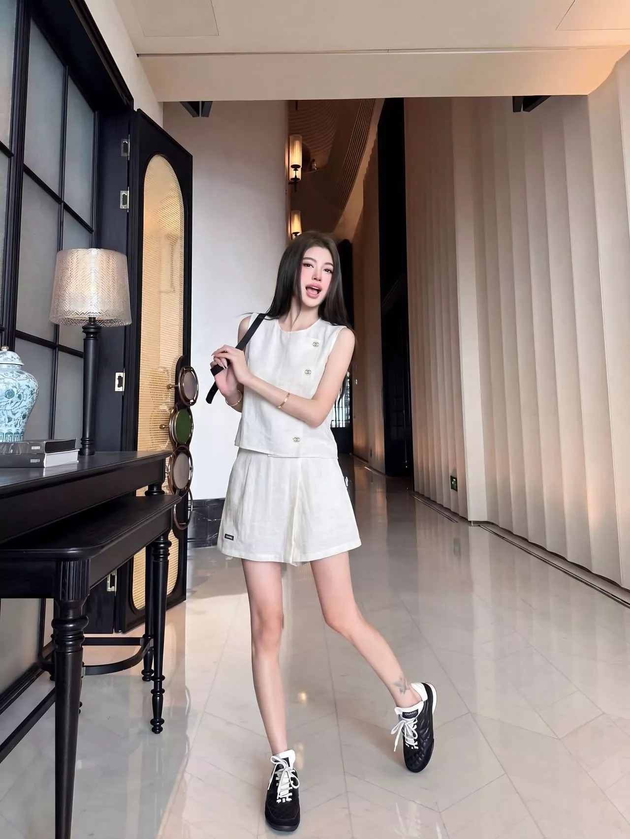 샤넬 금속 버튼 포인트 베스트와 팬츠 스커트 세트 상세 이미지 17
