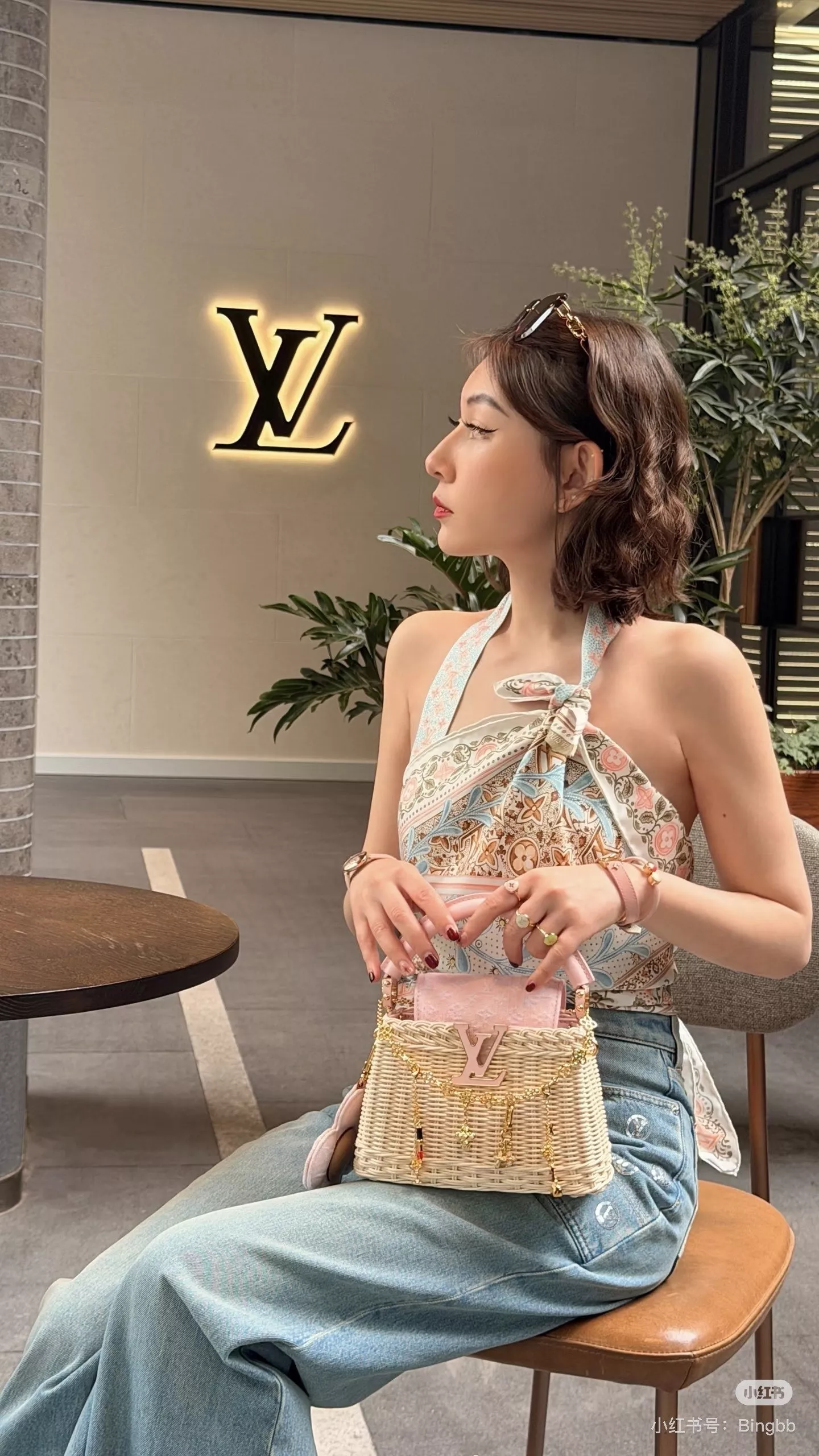 로로피아나 스팽글 로고 장식 와이드 데님 팬츠 상세 이미지 24