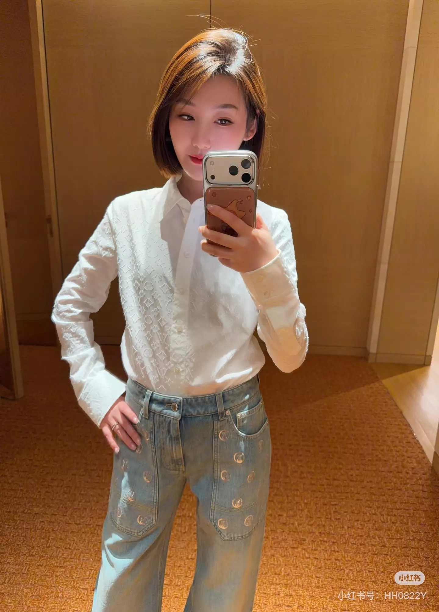 로로피아나 스팽글 로고 장식 와이드 데님 팬츠 상세 이미지 42