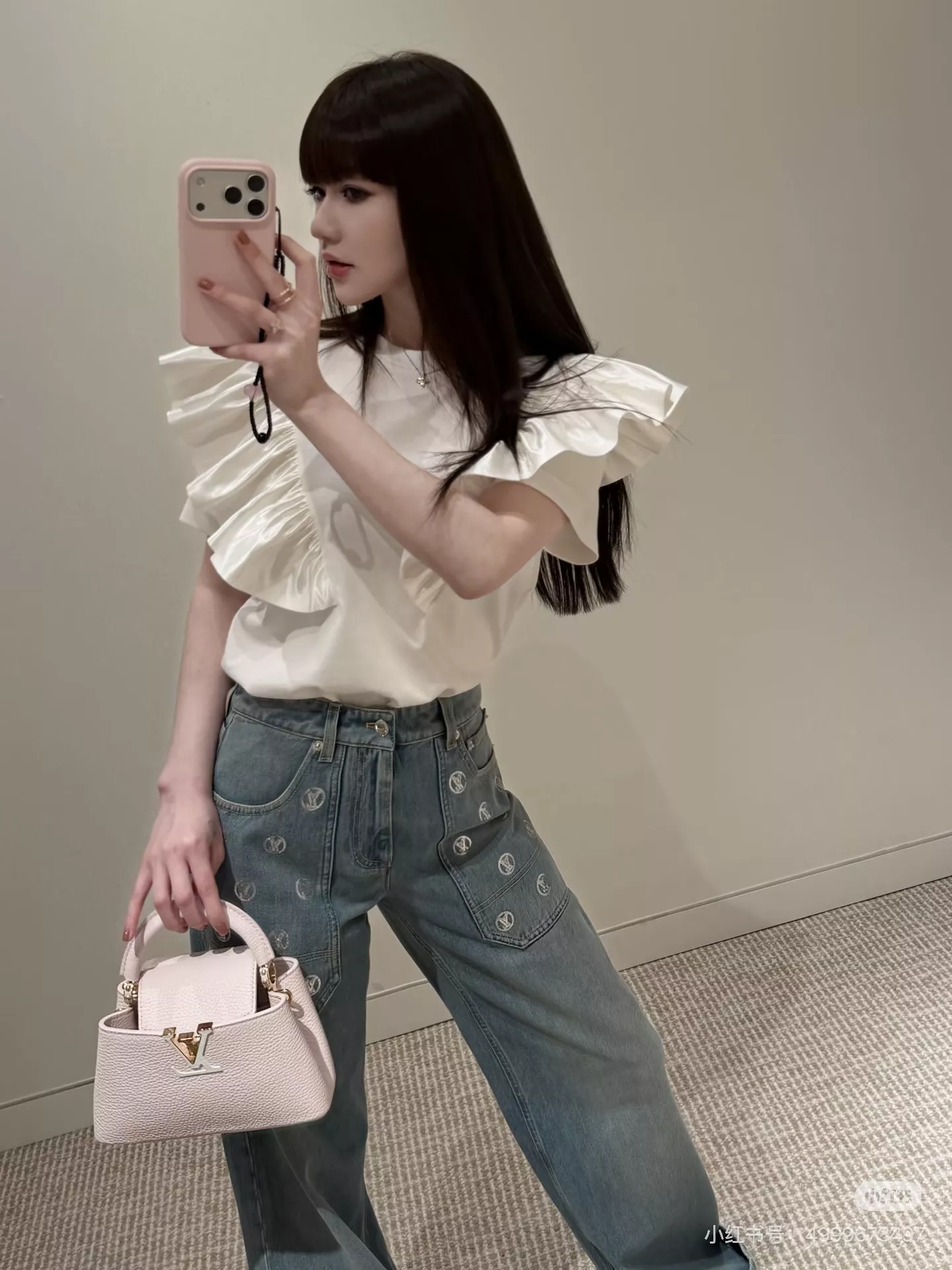 로로피아나 스팽글 로고 장식 와이드 데님 팬츠 상세 이미지 36