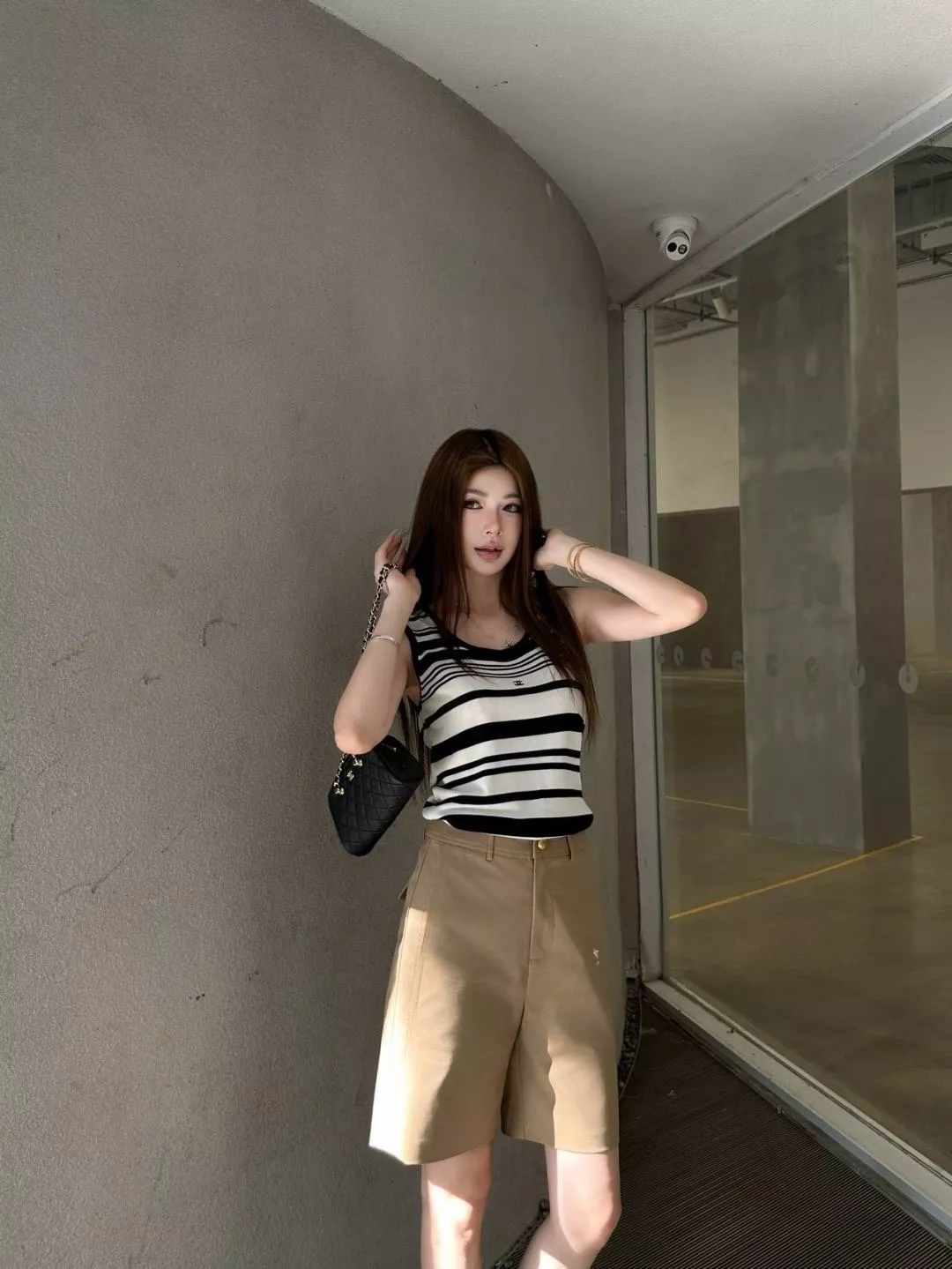 디올 하이웨이스트 코튼 블렌드 버뮤다 팬츠 상세 이미지 20