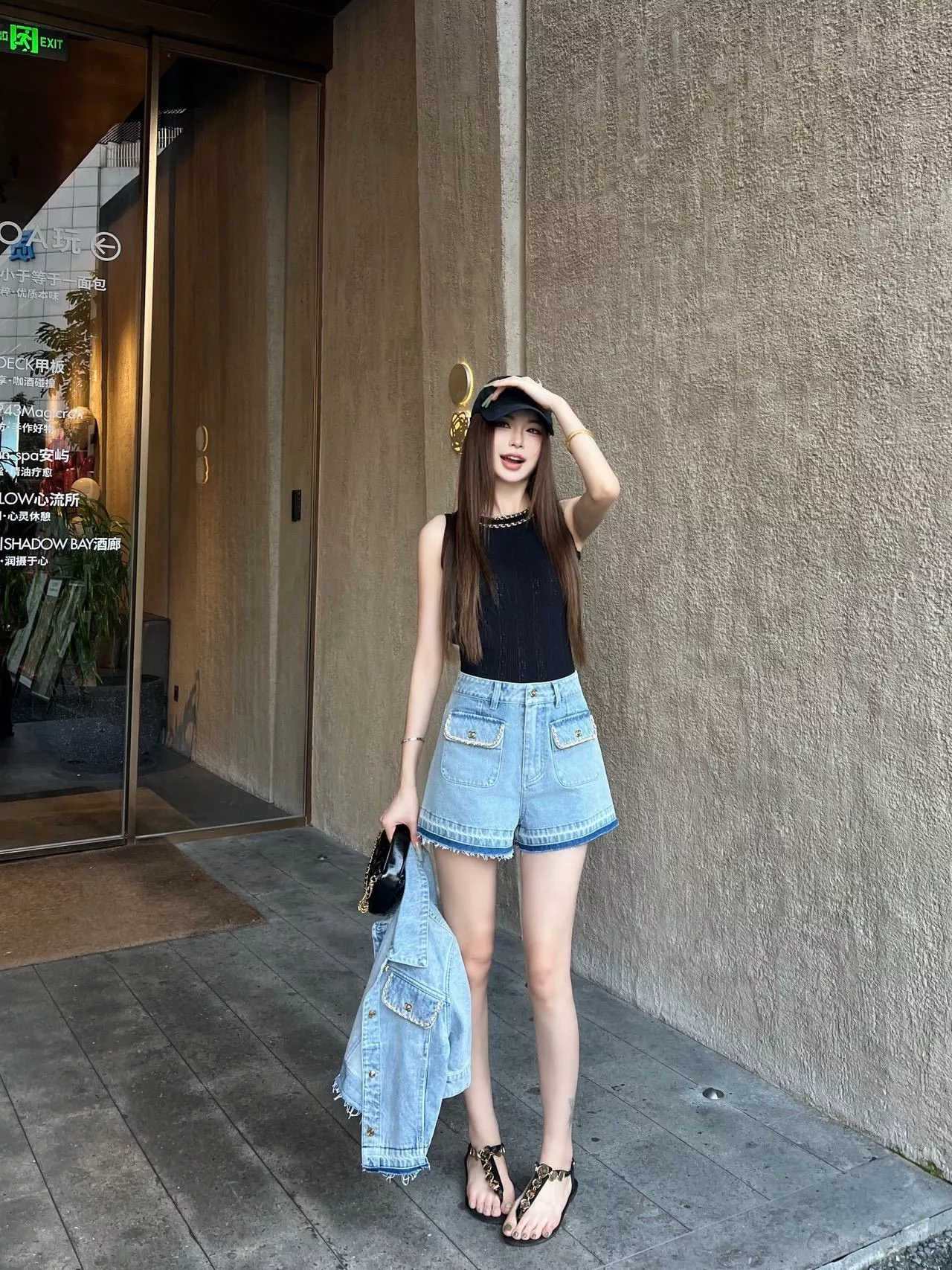 샤넬 하이웨이스트 워싱 데님 쇼츠 상세 이미지 13