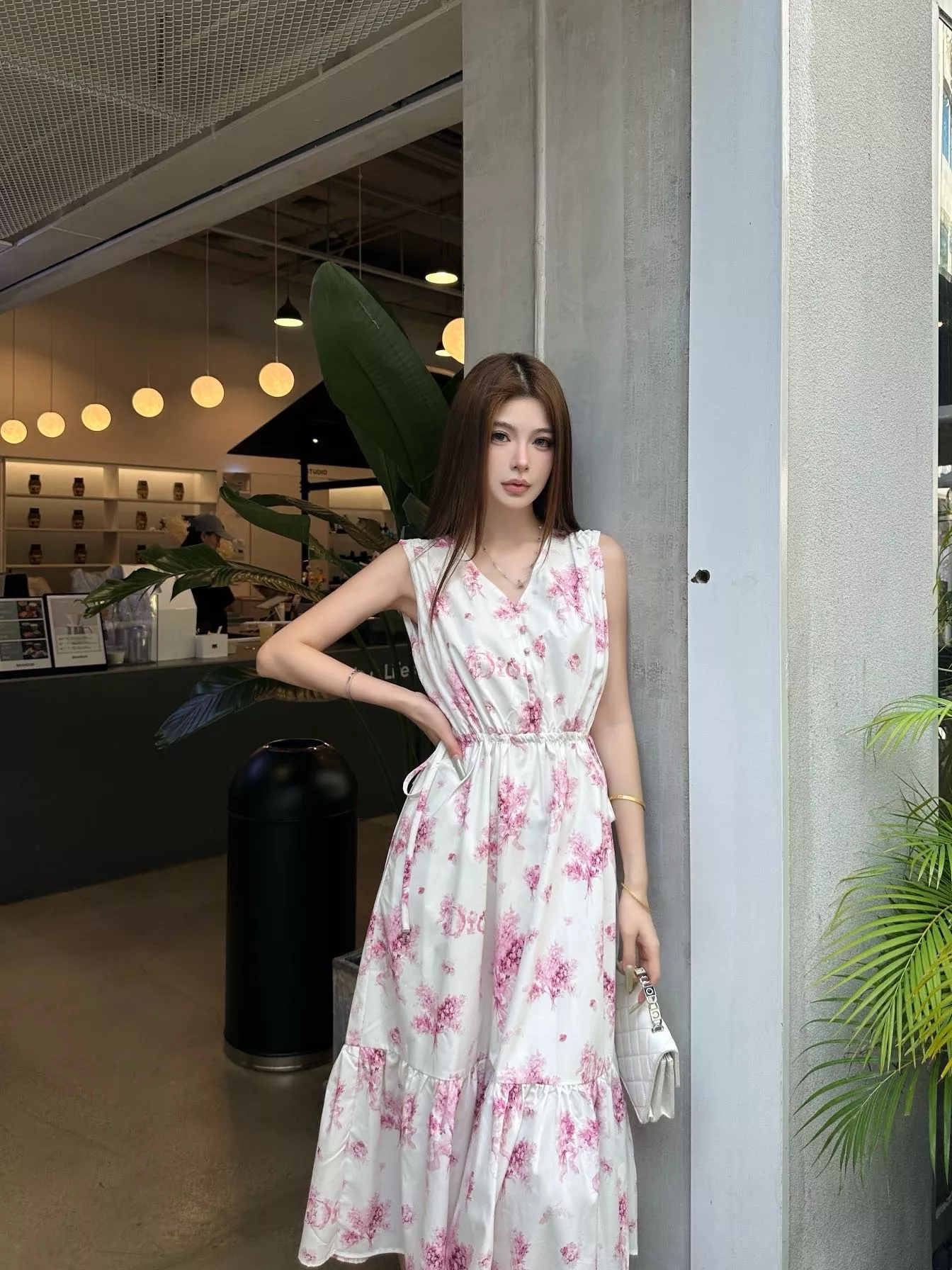 디올 플라워 프린트 브이넥 드레스 상세 이미지 13
