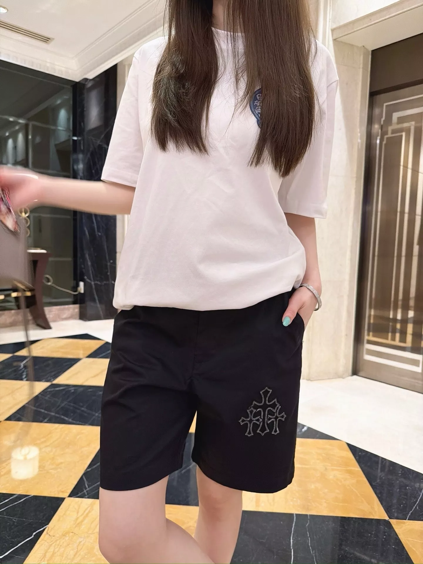 크롬하츠 십자가 패치 자수 쇼츠 상세 이미지 12