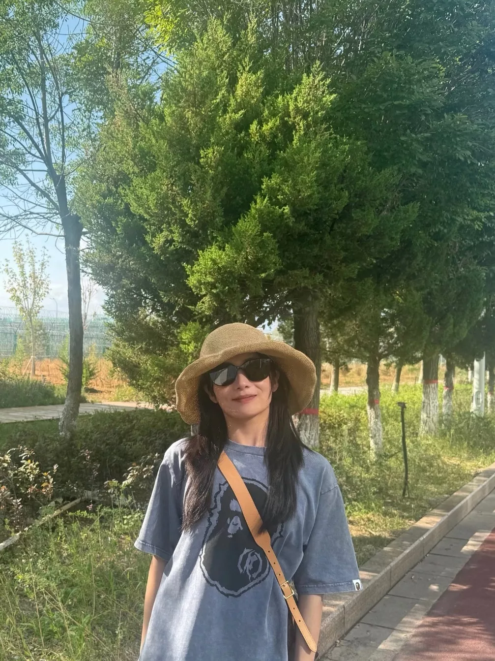 베이프 워싱 프린트 코튼 하프 티 상세 이미지 13