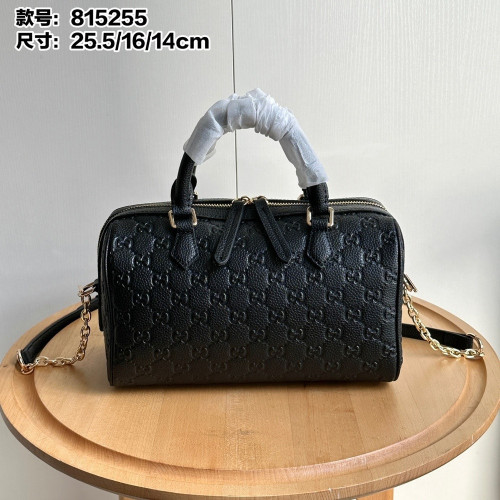구찌 GG 엠블럼 스몰 핸드백