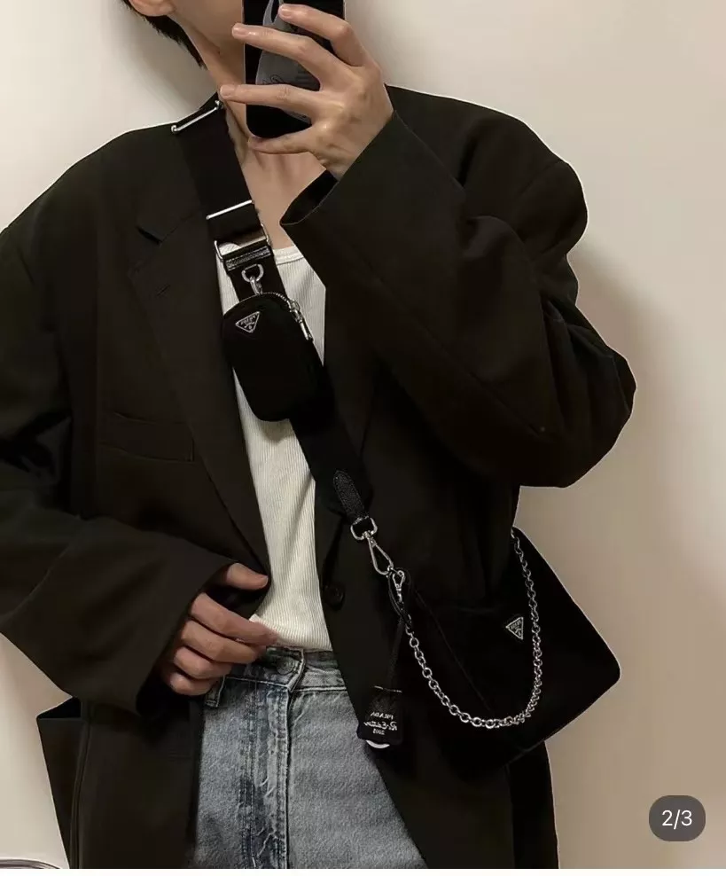 프라다 나일론 호보 핸드백 상세 이미지 18