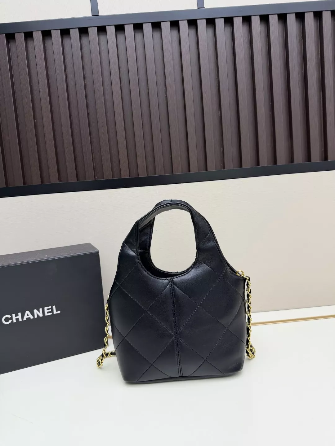 샤넬 클래식 퀼팅 체인 숄더백 상세 이미지 3