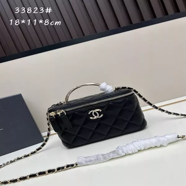샤넬 블랙 까멜리아 탑핸들 박스백