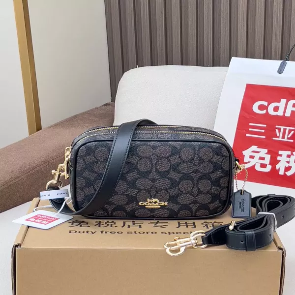 코치 시그니처 패턴 더블 수납 숄더백