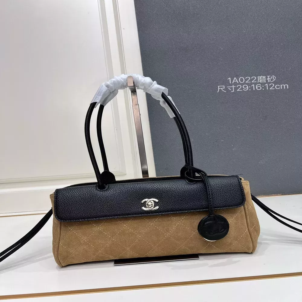 샤넬 투톤 토고 소가죽 핸드백
