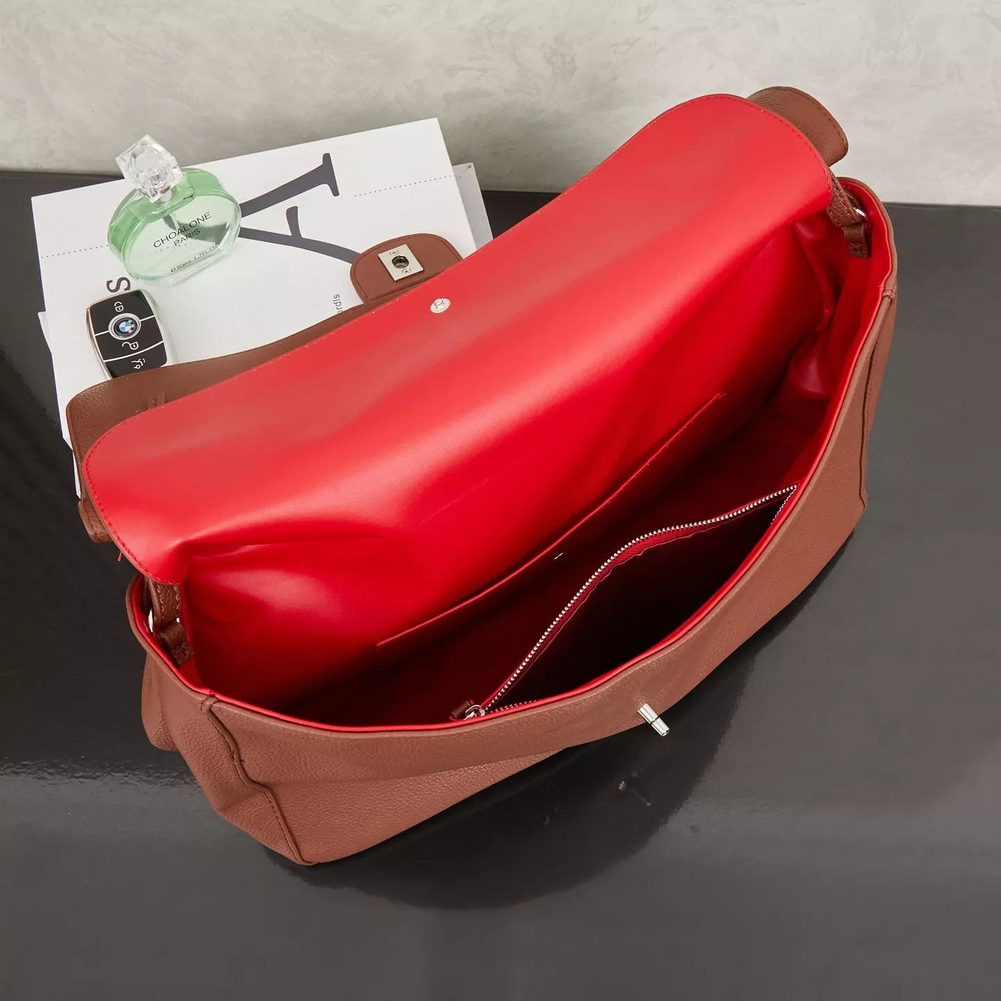 샤넬 맥시 플랩 체인 백 상세 이미지 9