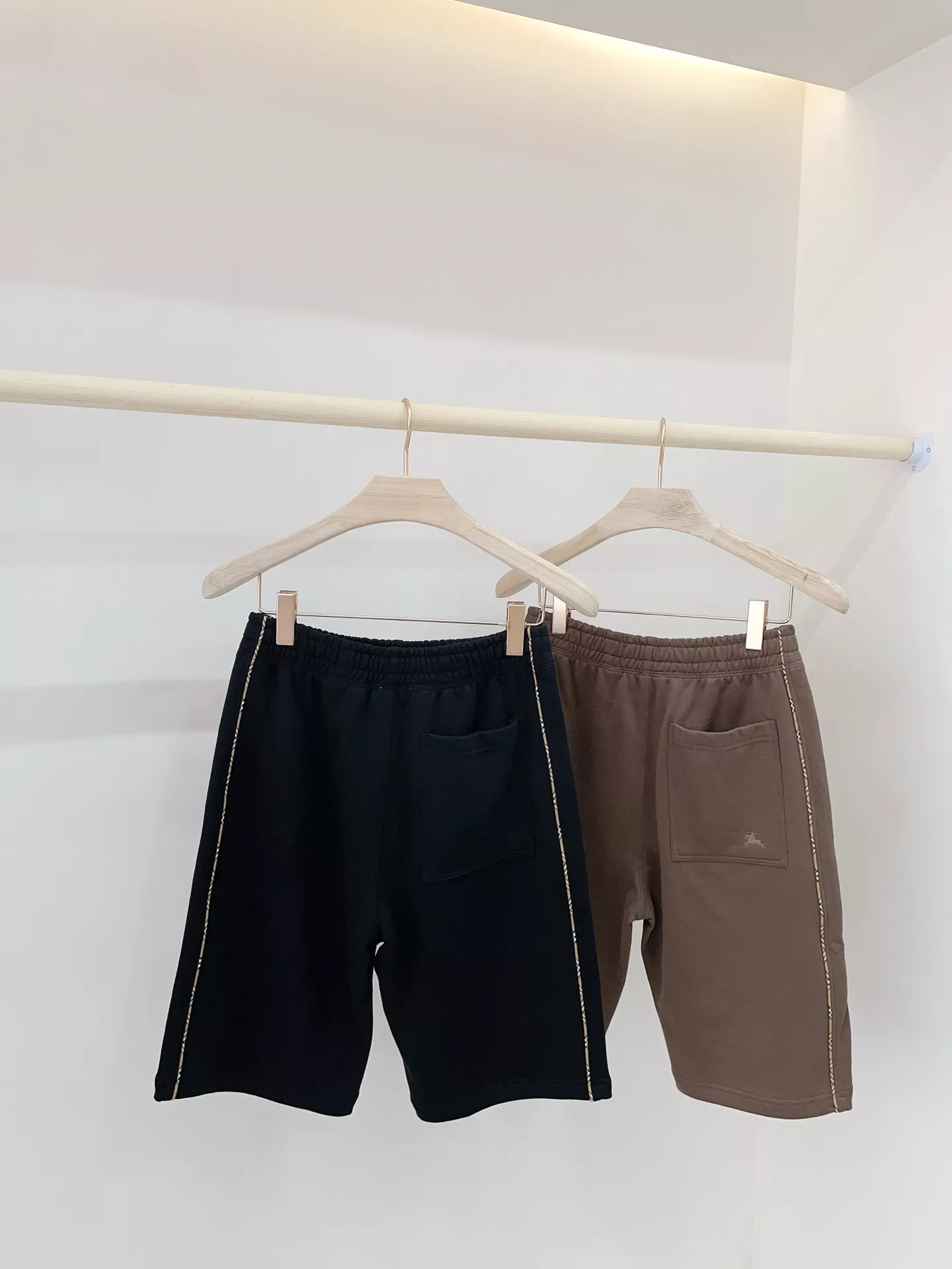 버버리 체크 포인트 코튼 반바지 상세 이미지 4