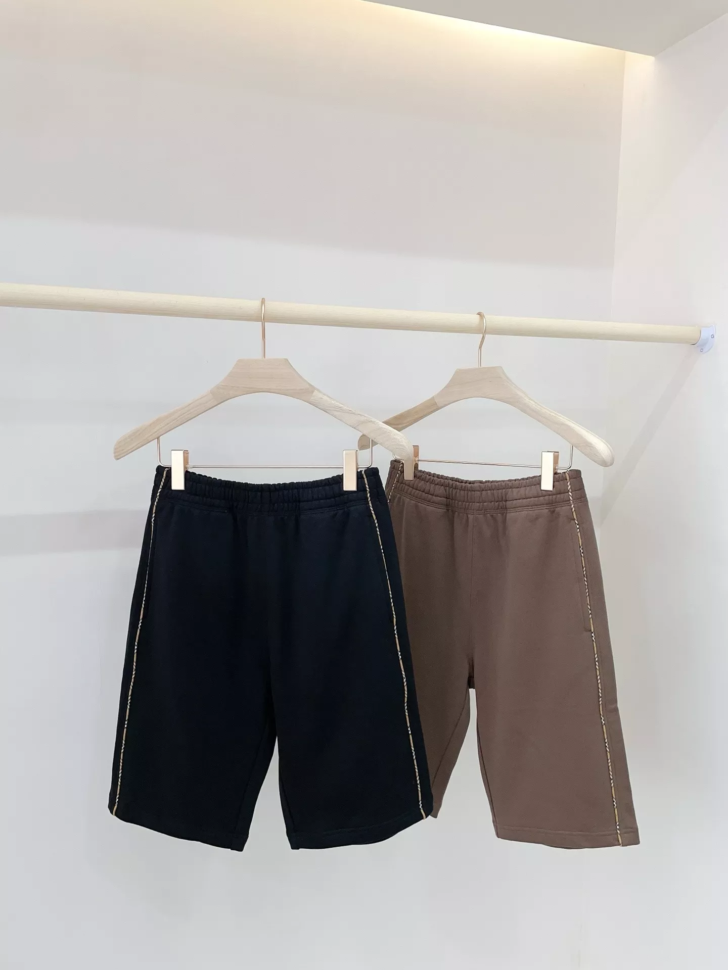 버버리 체크 포인트 코튼 반바지 상세 이미지 3