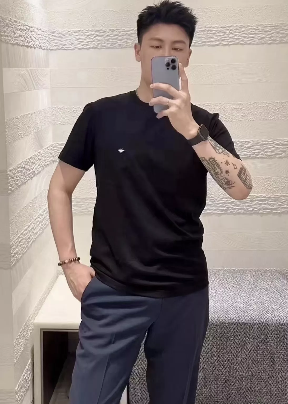 디올 미니 벌 자수 코튼 반팔 상의 상세 이미지 19