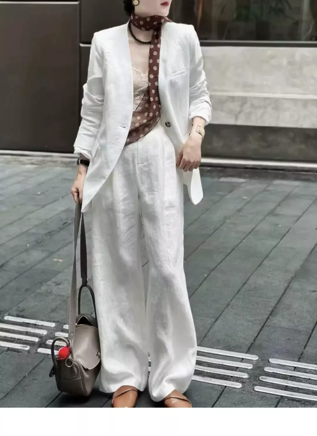메종마르지엘라 린넨 무드의 노카라 재킷 팬츠 세트 상세 이미지 10