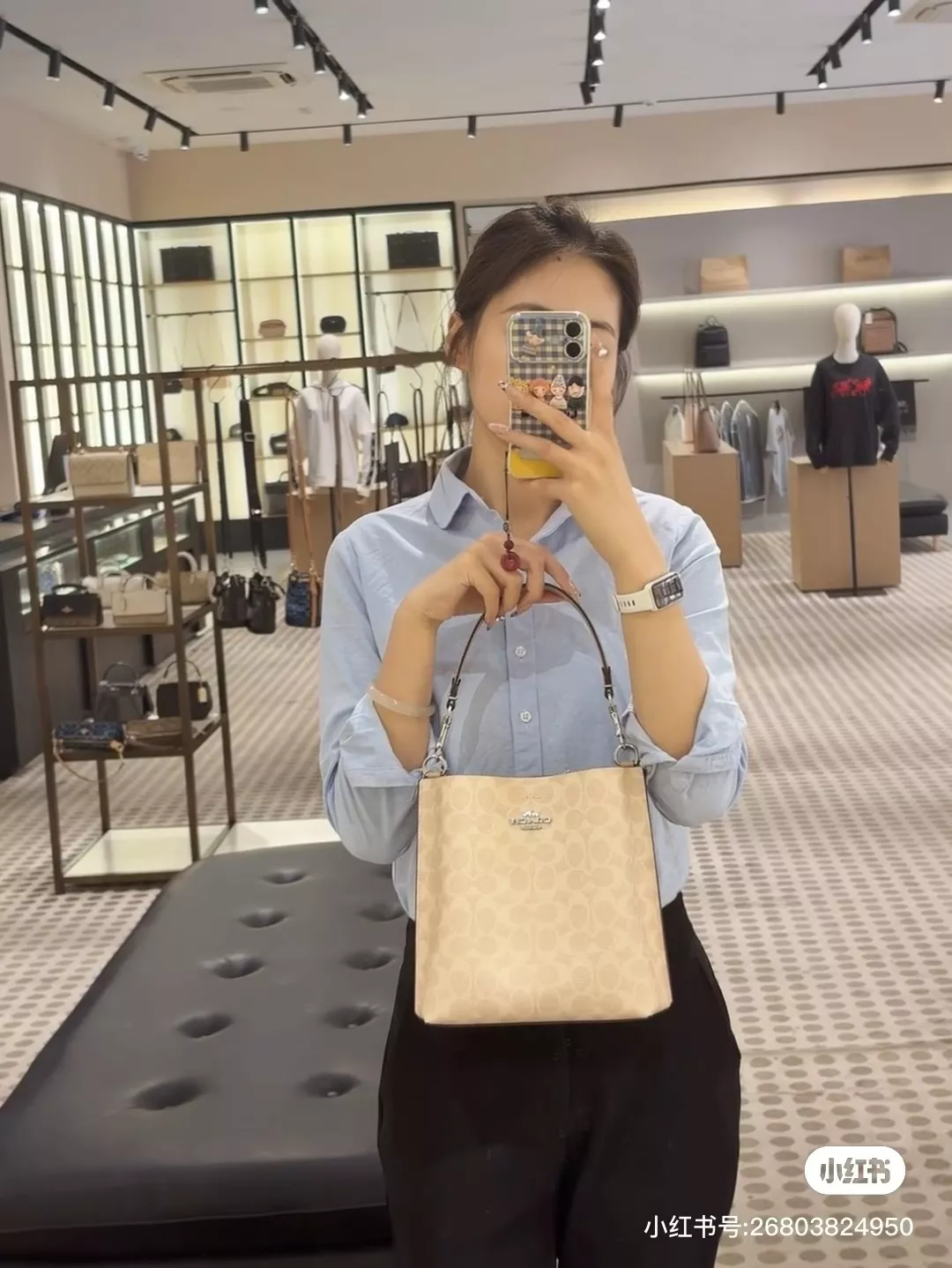 코치 몰리 22 시그니처 프린트 투웨이 백 상세 이미지 10