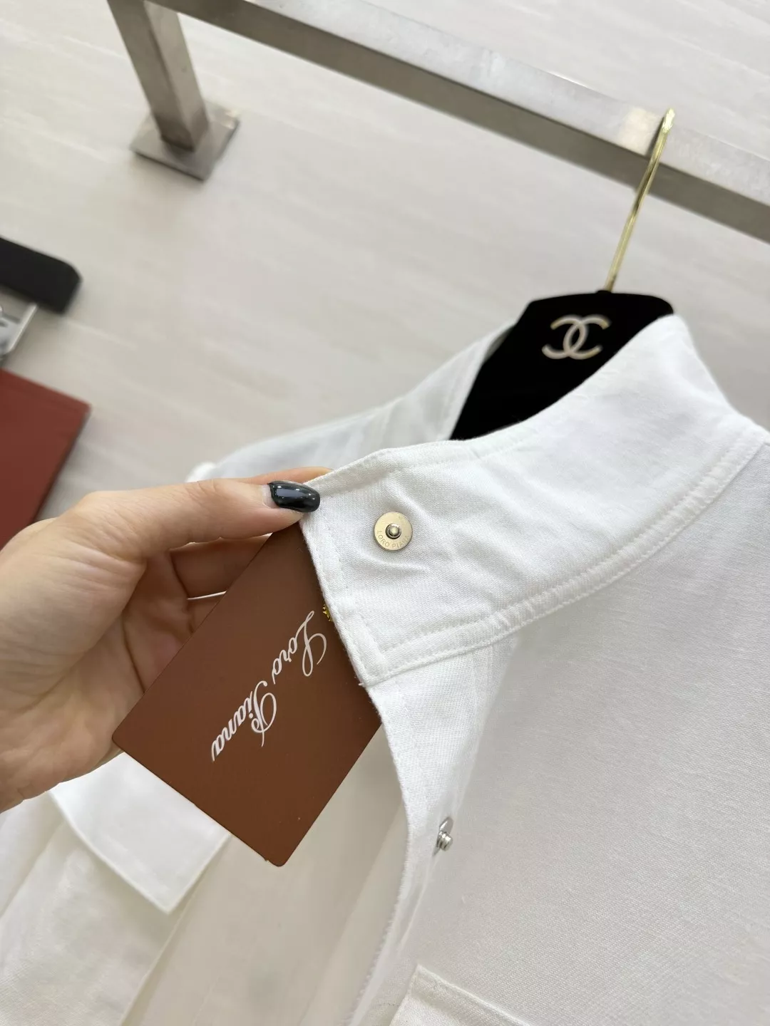 로로피아나 린넨 혼방 스트링 유틸리티 베스트 상세 이미지 8