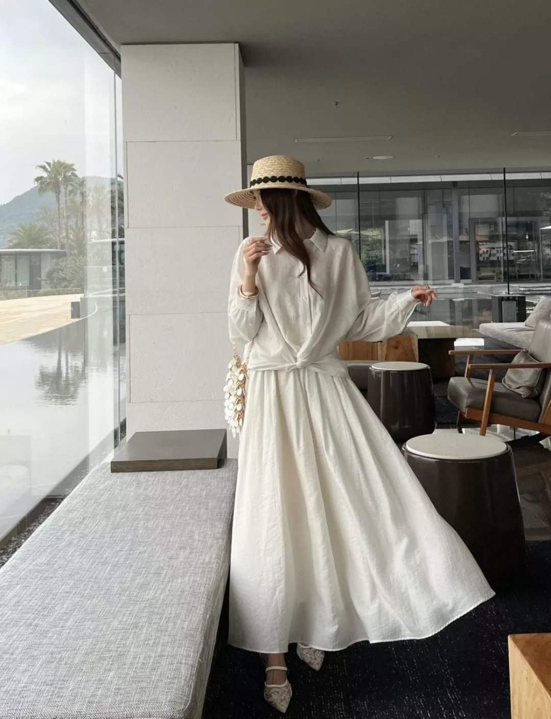 로로피아나 꼬임 셔츠와 플레어 스커트 세트 상세 이미지 24