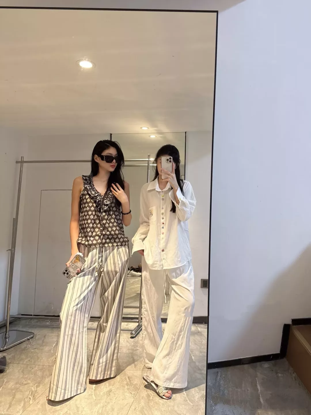 샤넬 컬러 버튼 자수 포켓 셔츠 상세 이미지 18