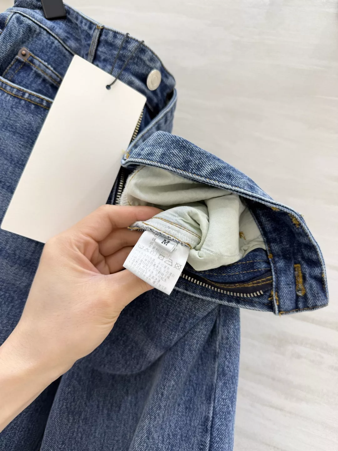 에디션 빈티지 워싱 크롭 진 상세 이미지 6