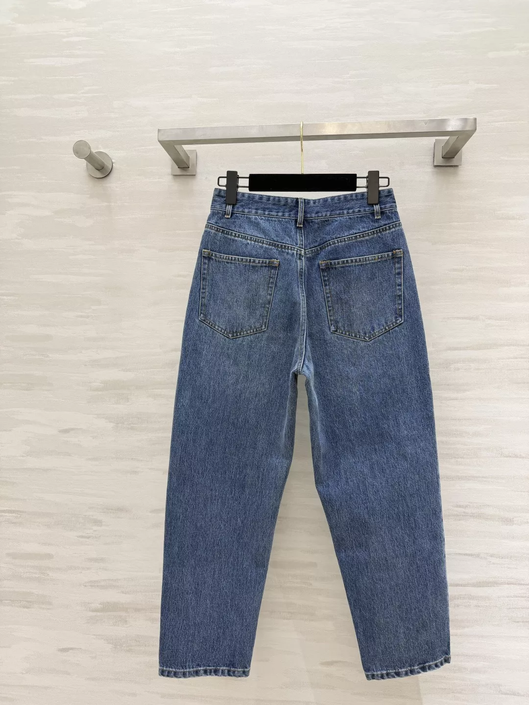 에디션 빈티지 워싱 크롭 진 상세 이미지 9