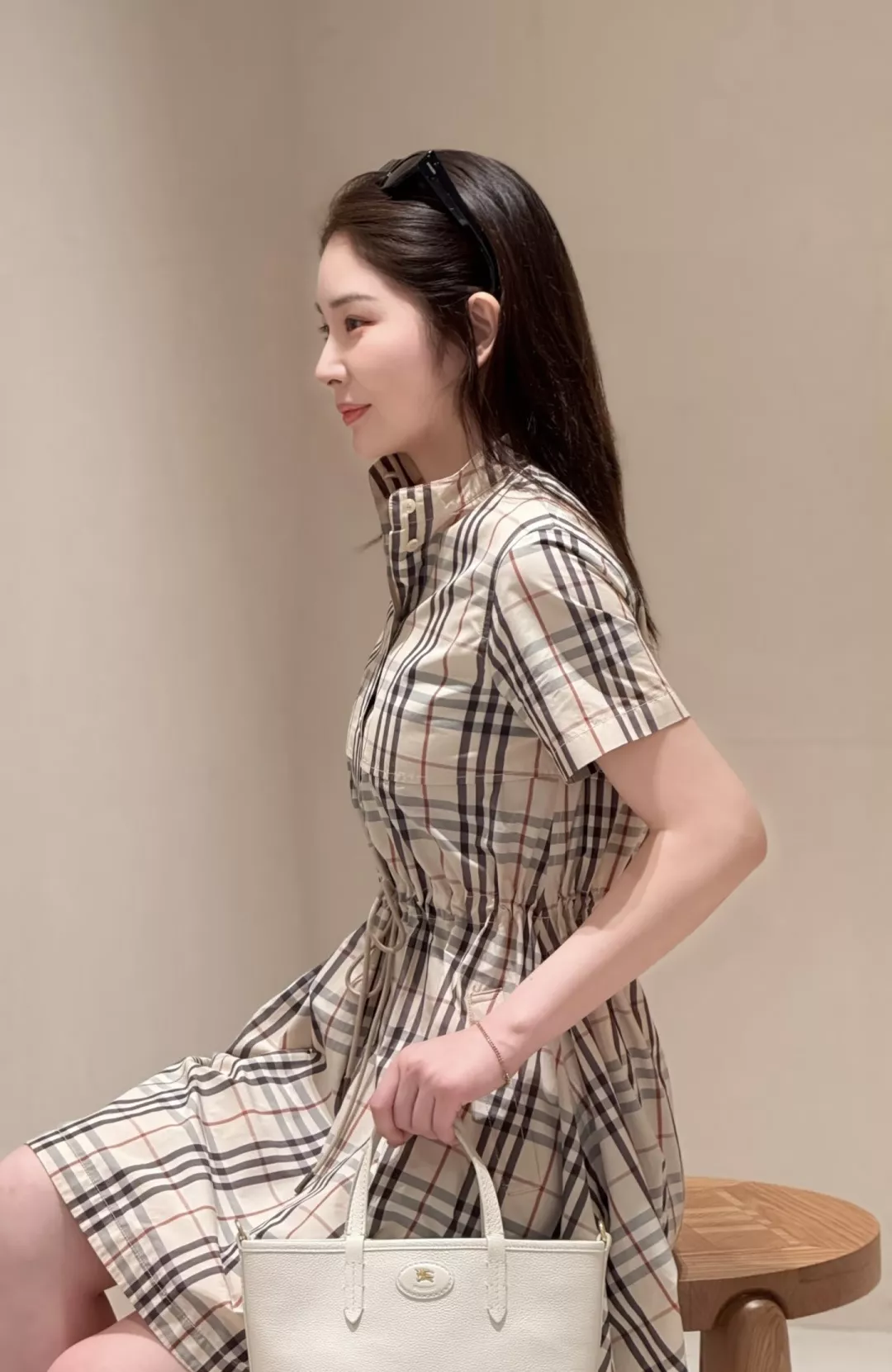 버버리 체크 패턴 벨트 라인 드레스 상세 이미지 11