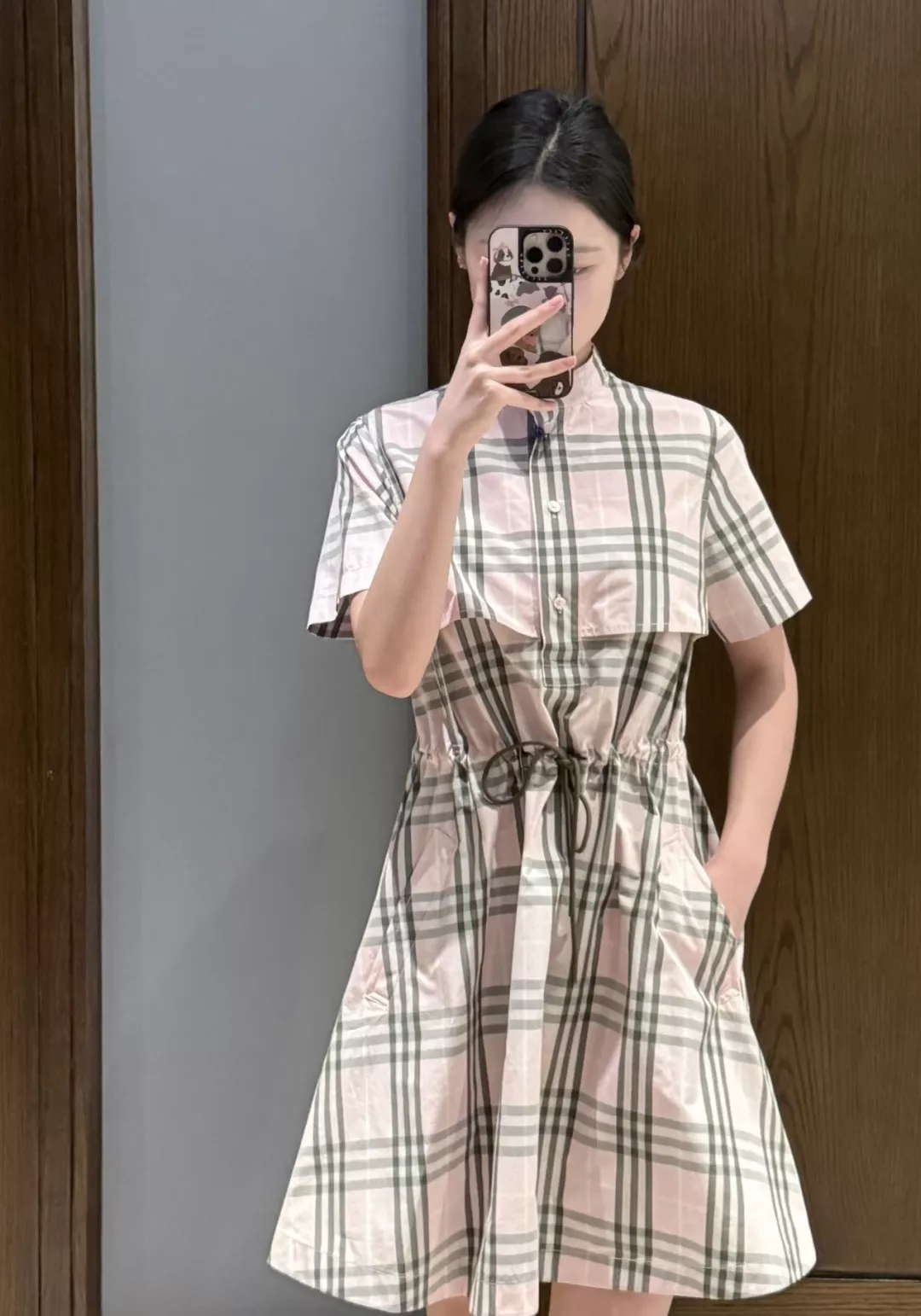 버버리 체크 패턴 허리 라인 셔츠형 드레스 상세 이미지 15