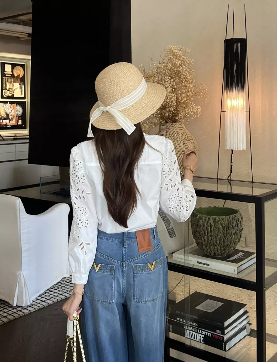 발렌티노 워싱 블루 롤업 와이드 데님 팬츠 상세 이미지 26