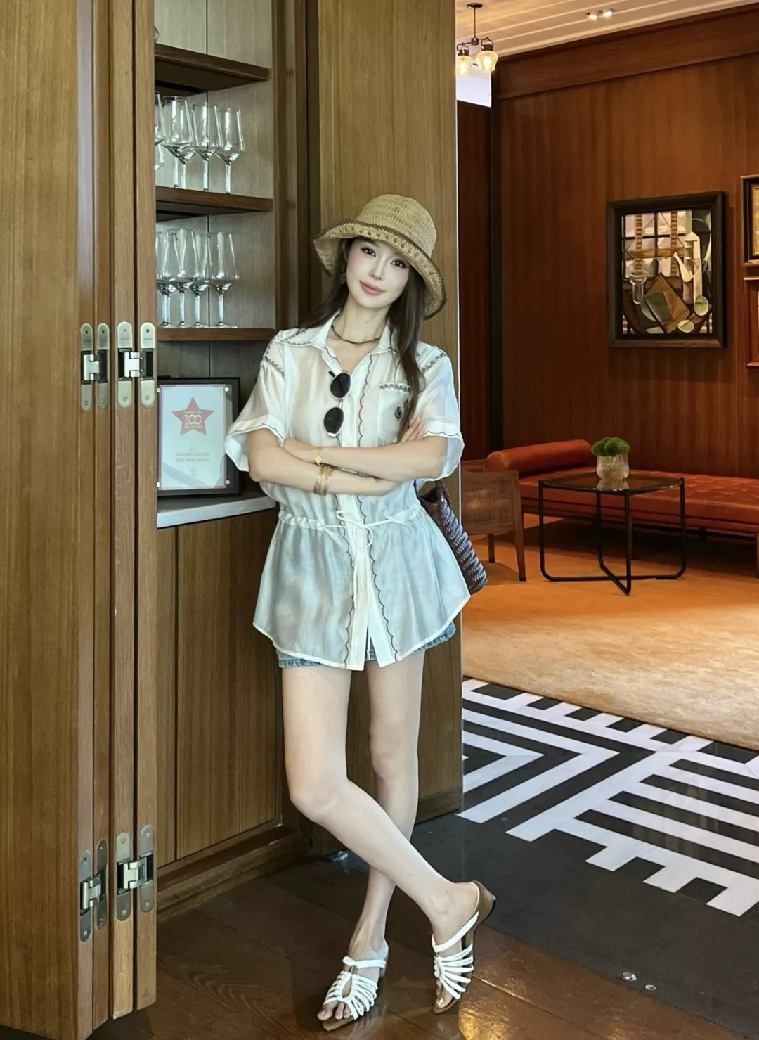로로피아나 자수 포인트 허리 스트링 반팔 셔츠 상세 이미지 16