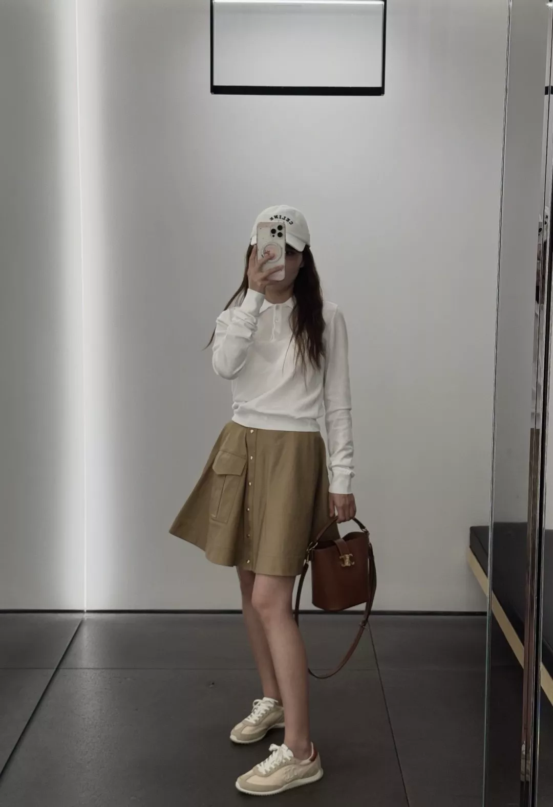 셀린느 금장 버튼 포인트 A라인 스커트 상세 이미지 1