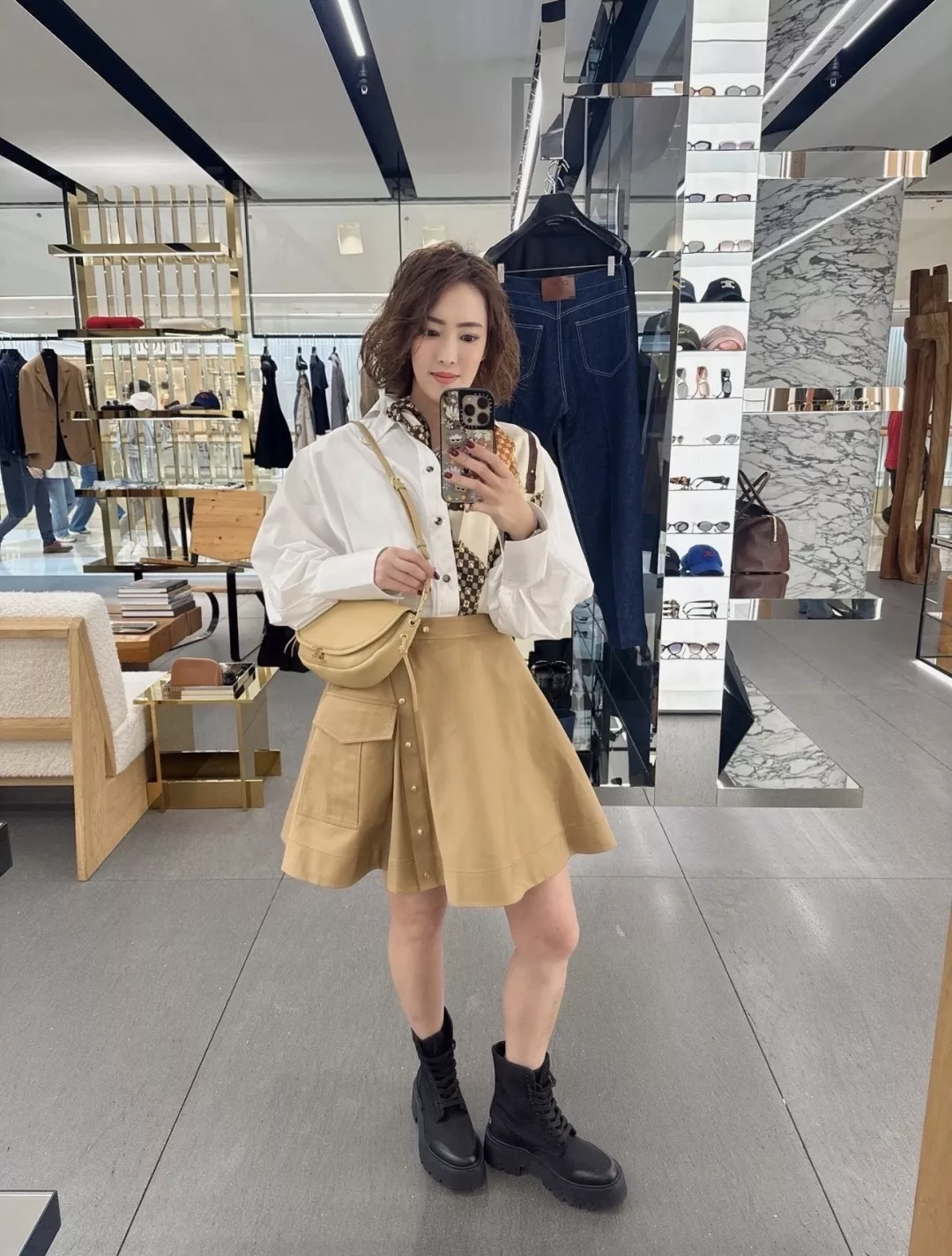 셀린느 금장 버튼 포인트 A라인 스커트 상세 이미지 7