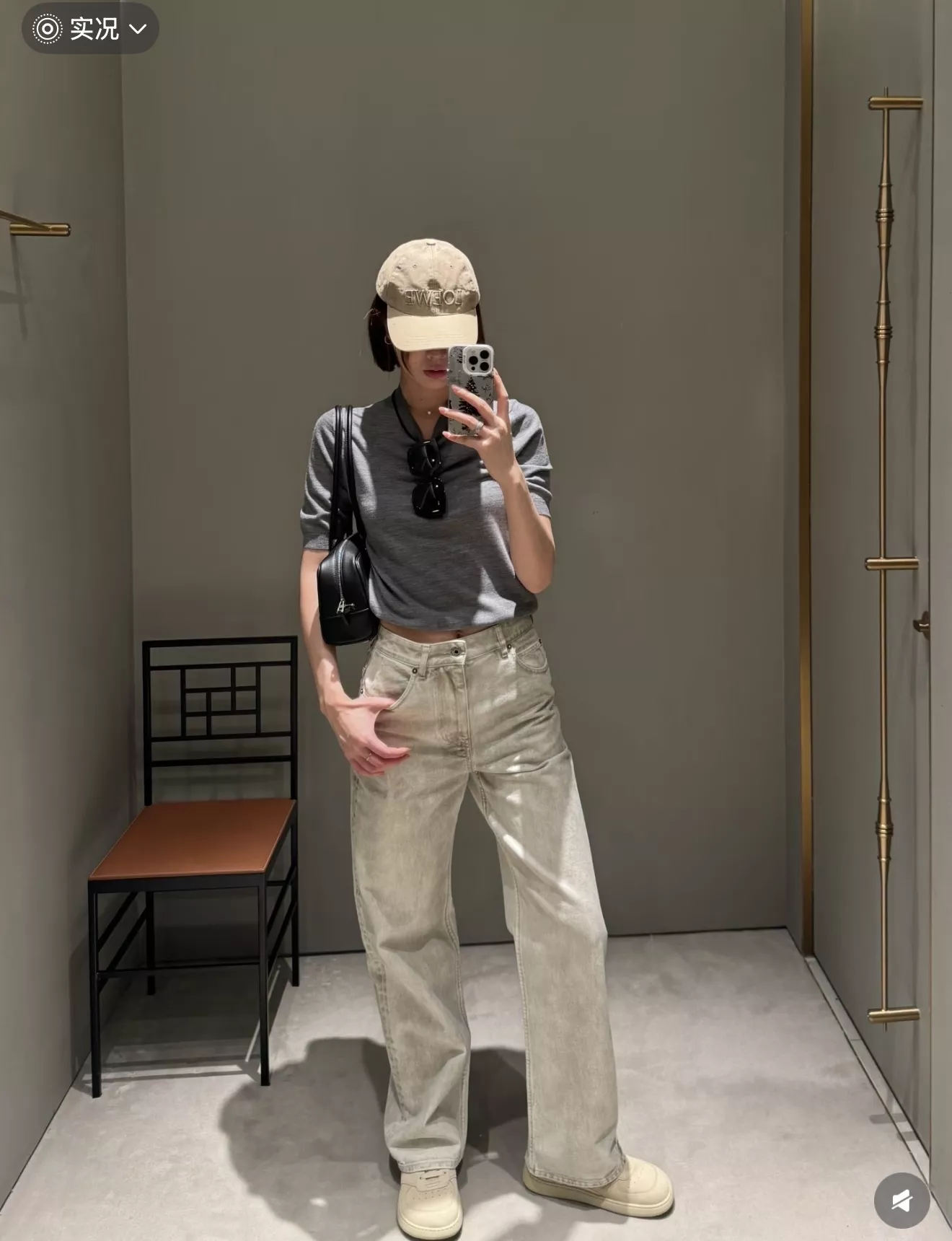 로에베 자수 포인트 워싱 와이드 진 상세 이미지 3