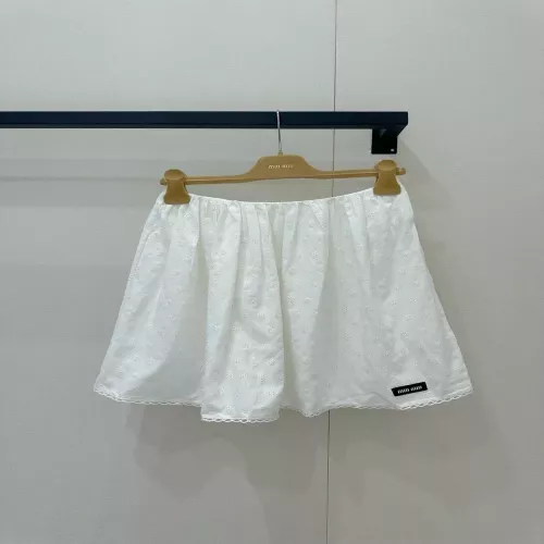 미우미우 자수 레이스 플레어 치마