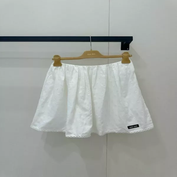 미우미우 자수 레이스 플레어 치마
