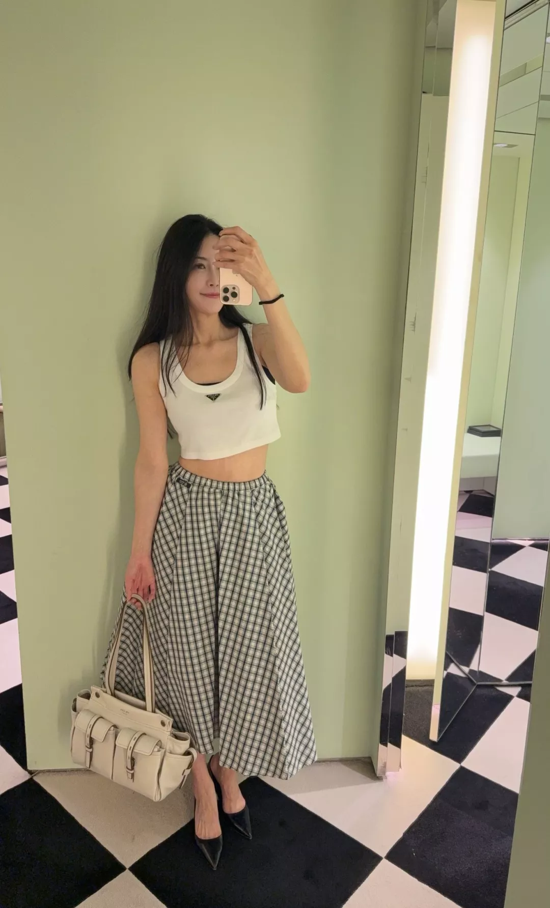 프라다 로고 벨트 장식 체크 플레어 스커트 상세 이미지 2