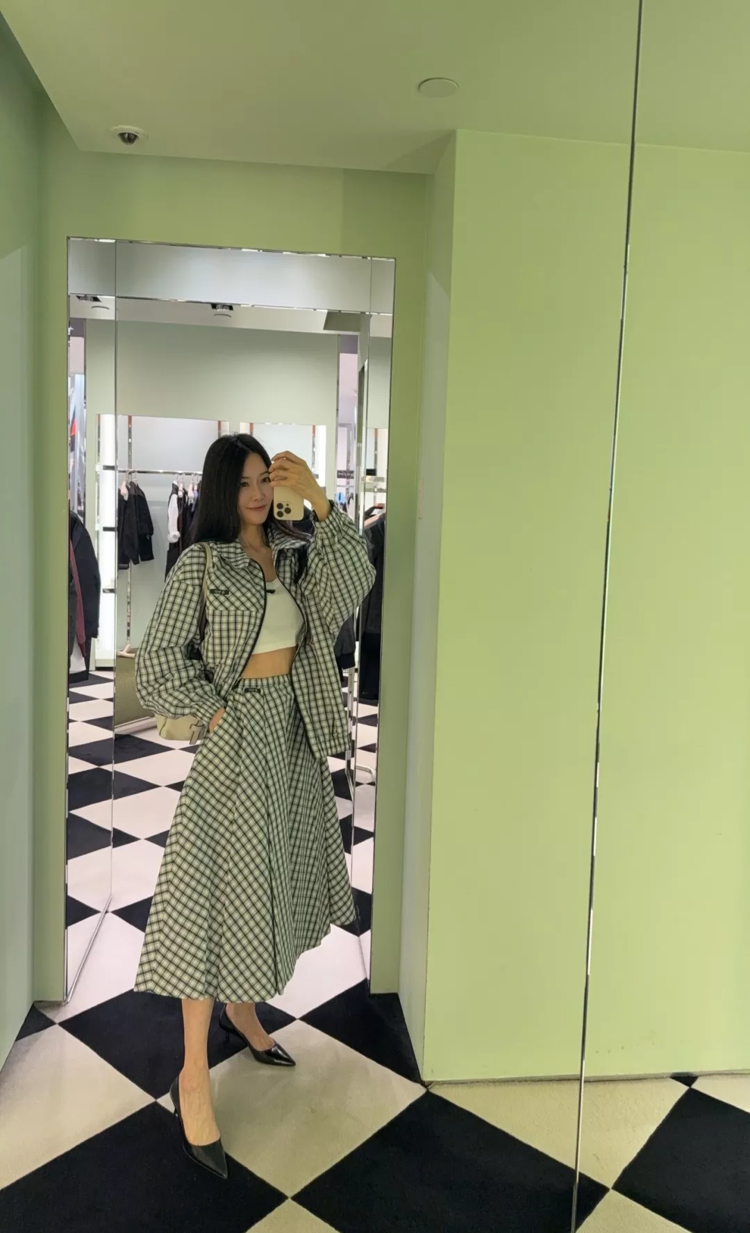 프라다 로고 벨트 장식 체크 플레어 스커트 상세 이미지 6