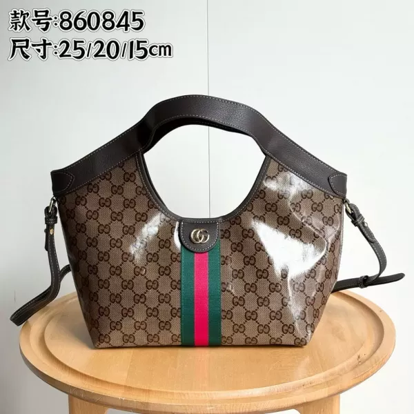 구찌 GG 패턴 스트랩 백