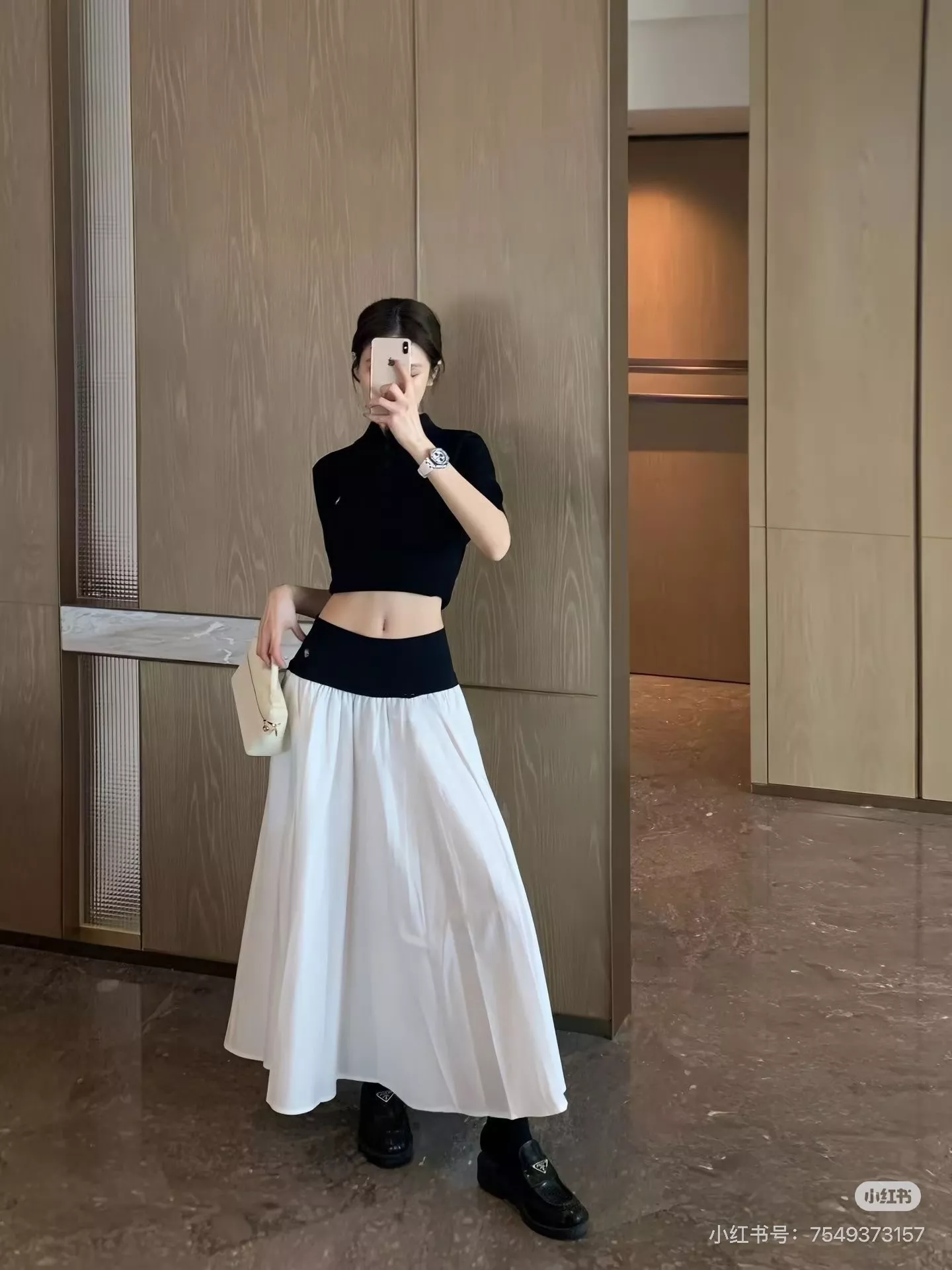 랄프로렌 자수 포인트 코튼 플레어 스커트 상세 이미지 39