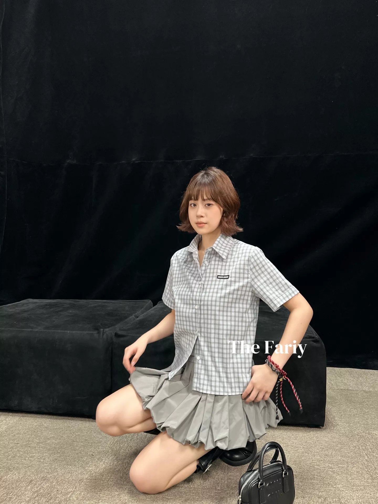 미우미우 블루 체크 크롭 카라 셔츠 상세 이미지 14