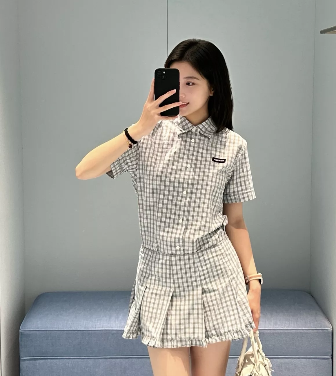 미우미우 블루 체크 크롭 카라 셔츠 상세 이미지 22