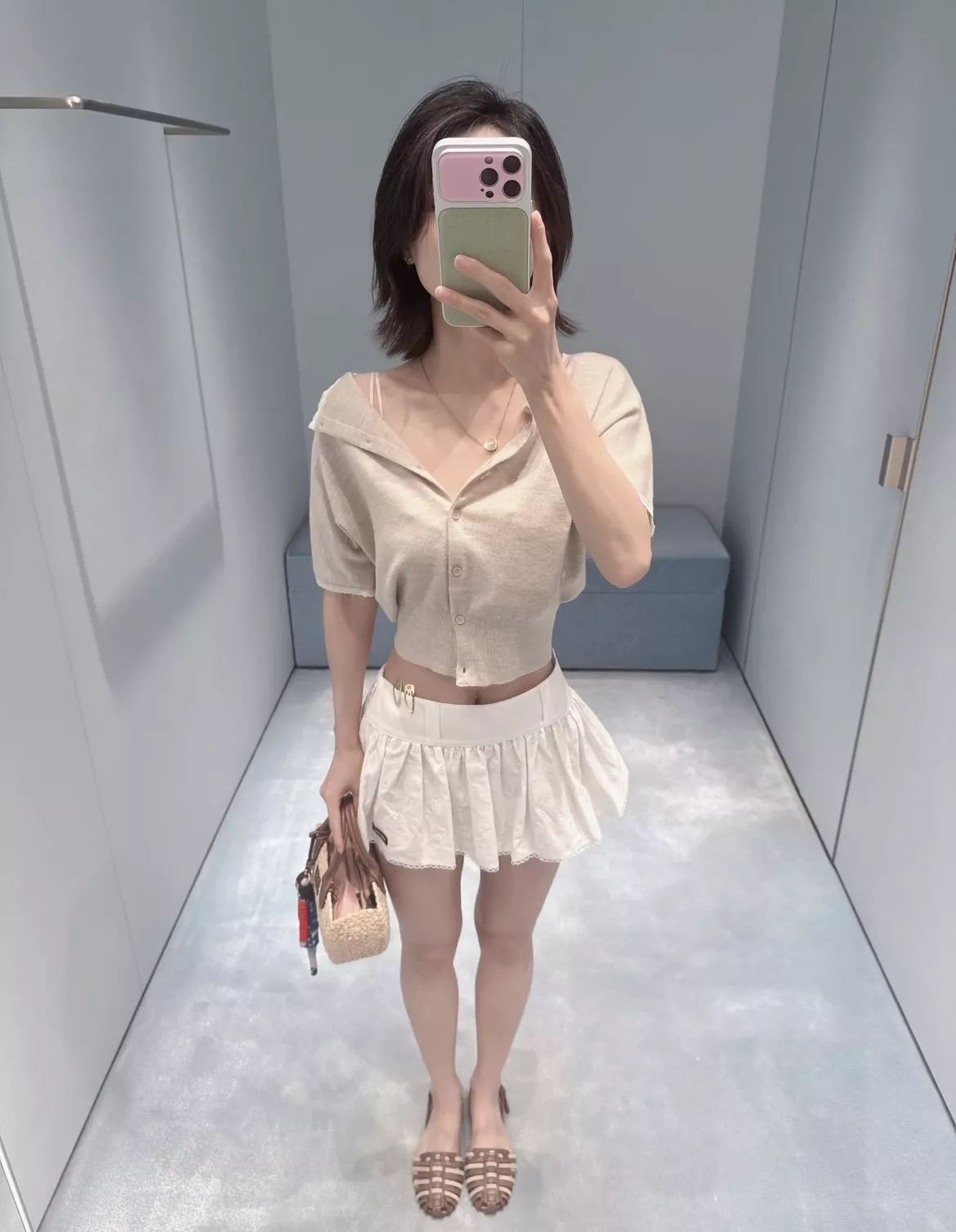 미우미우 플라워 펀칭 레이스 포인트 스커트 상세 이미지 11
