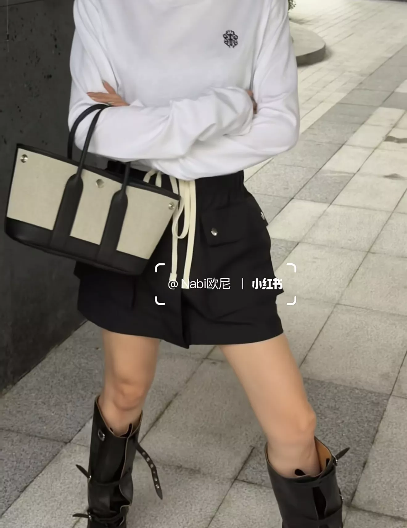 프라다 여성용 나일론 카고 숏 스커트 상세 이미지 22