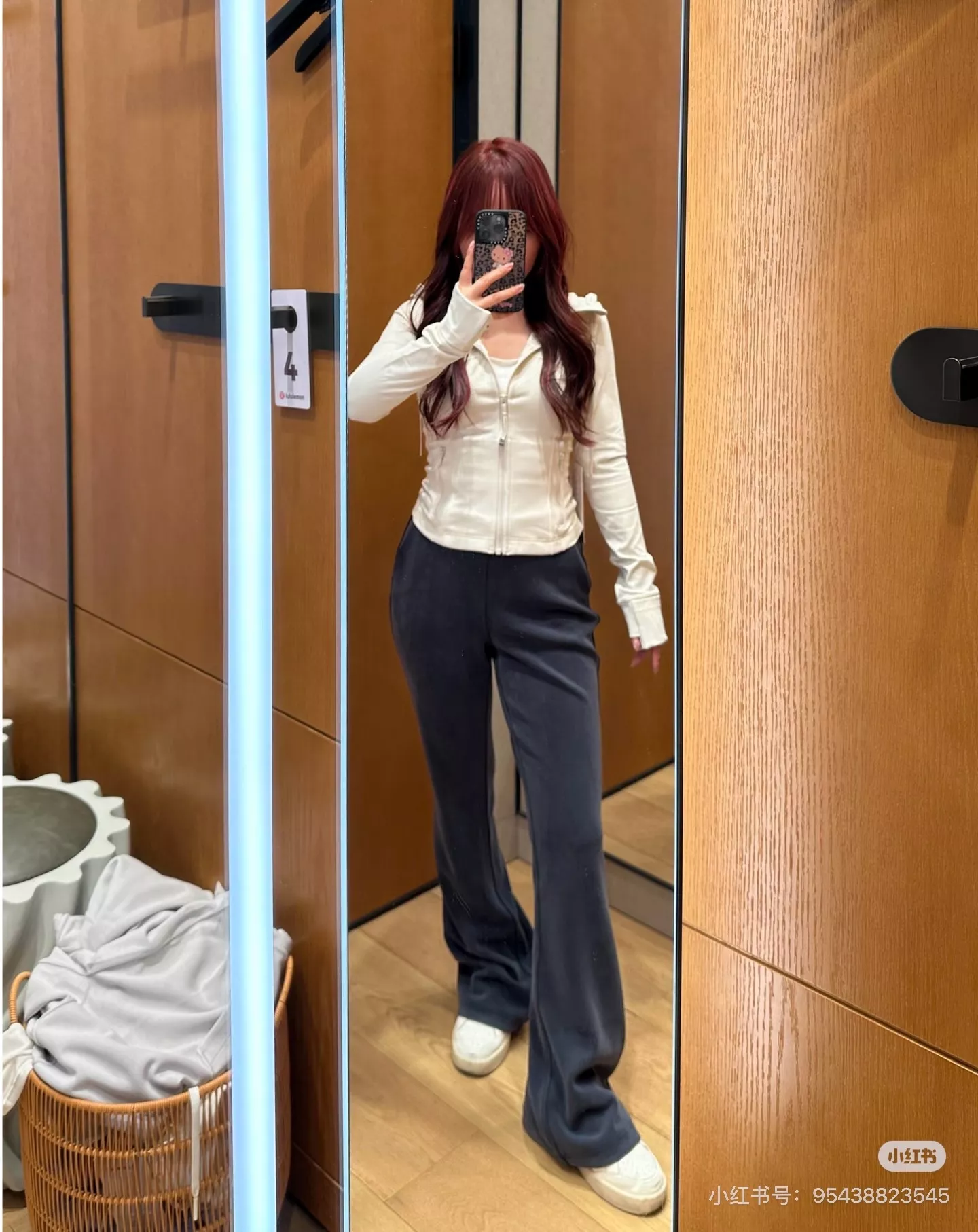 룰루레몬 부드러운 터치감의 부츠컷 팬츠 상세 이미지 54