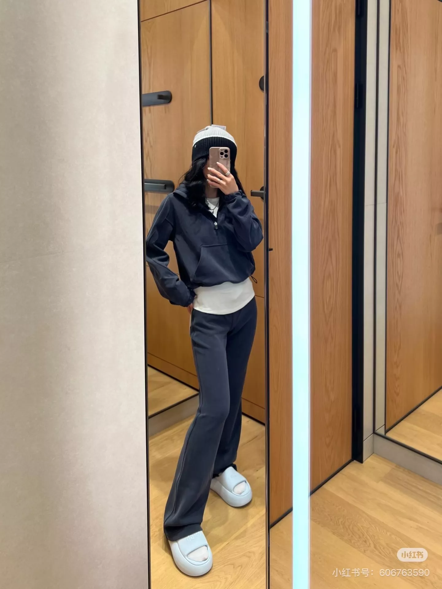 룰루레몬 부드러운 터치감의 부츠컷 팬츠 상세 이미지 52