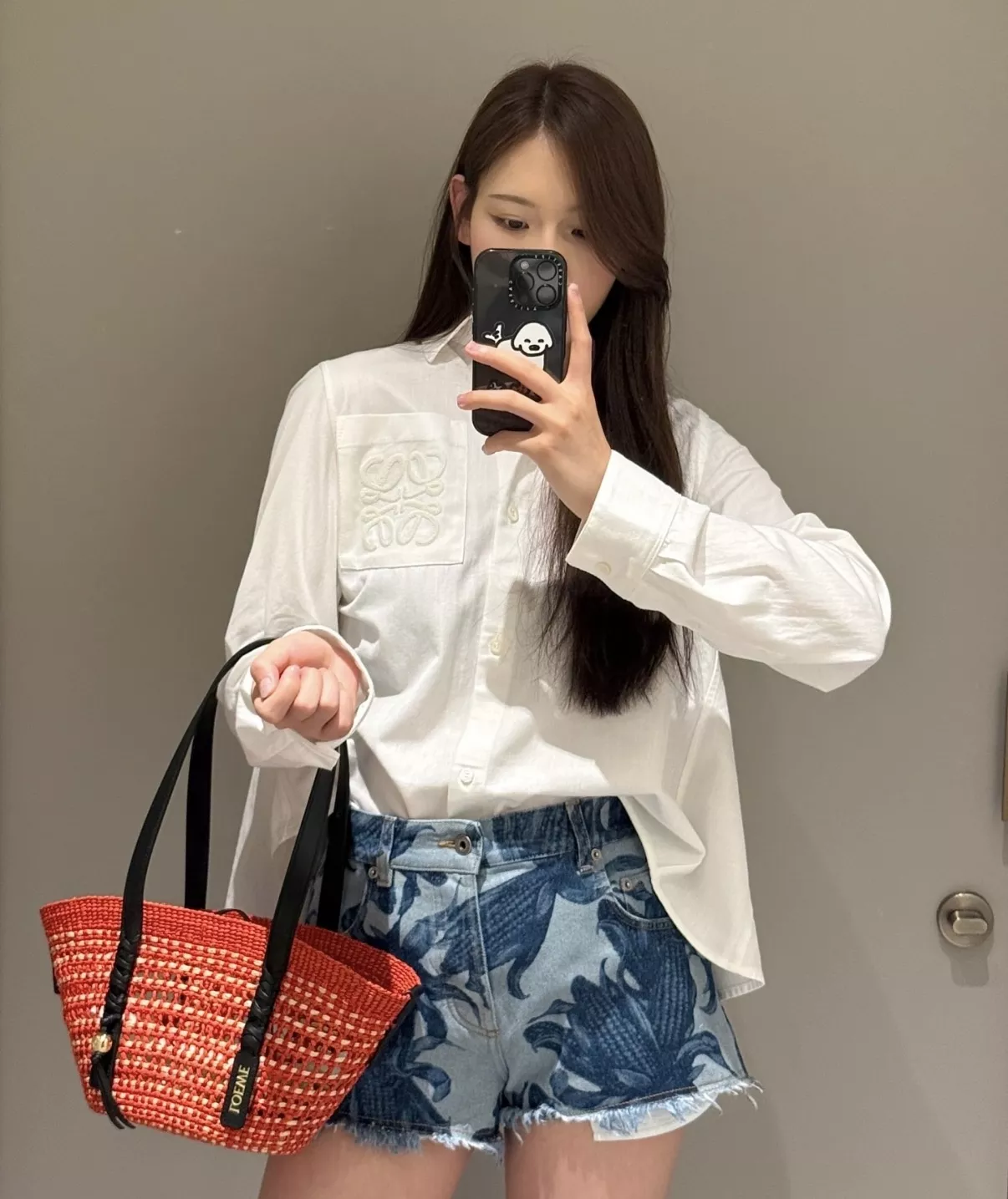 로에베 플라워 프린팅 워싱 데님 쇼츠 상세 이미지 40