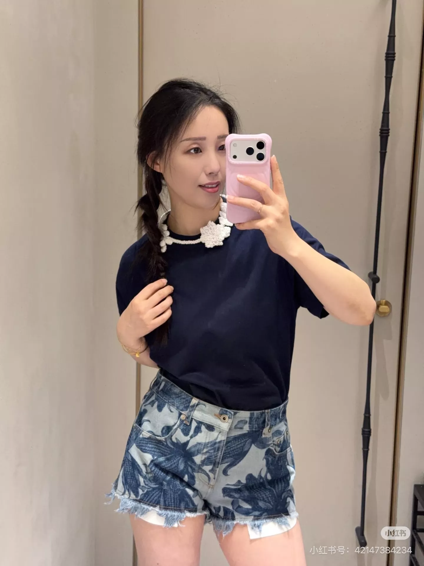 로에베 플라워 프린팅 워싱 데님 쇼츠 상세 이미지 43