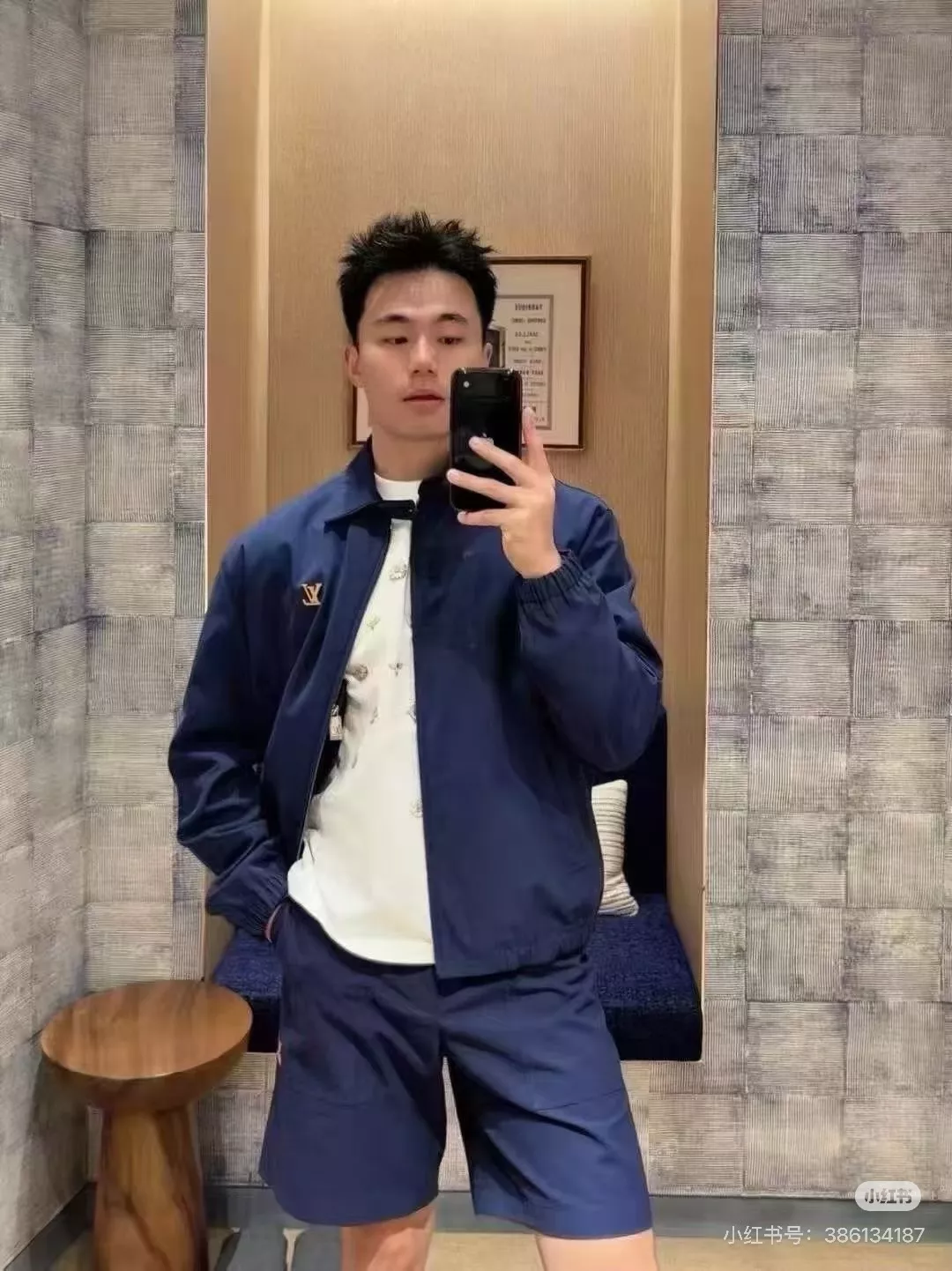 루이비통 로고 자수 코튼 쇼츠 상세 이미지 31