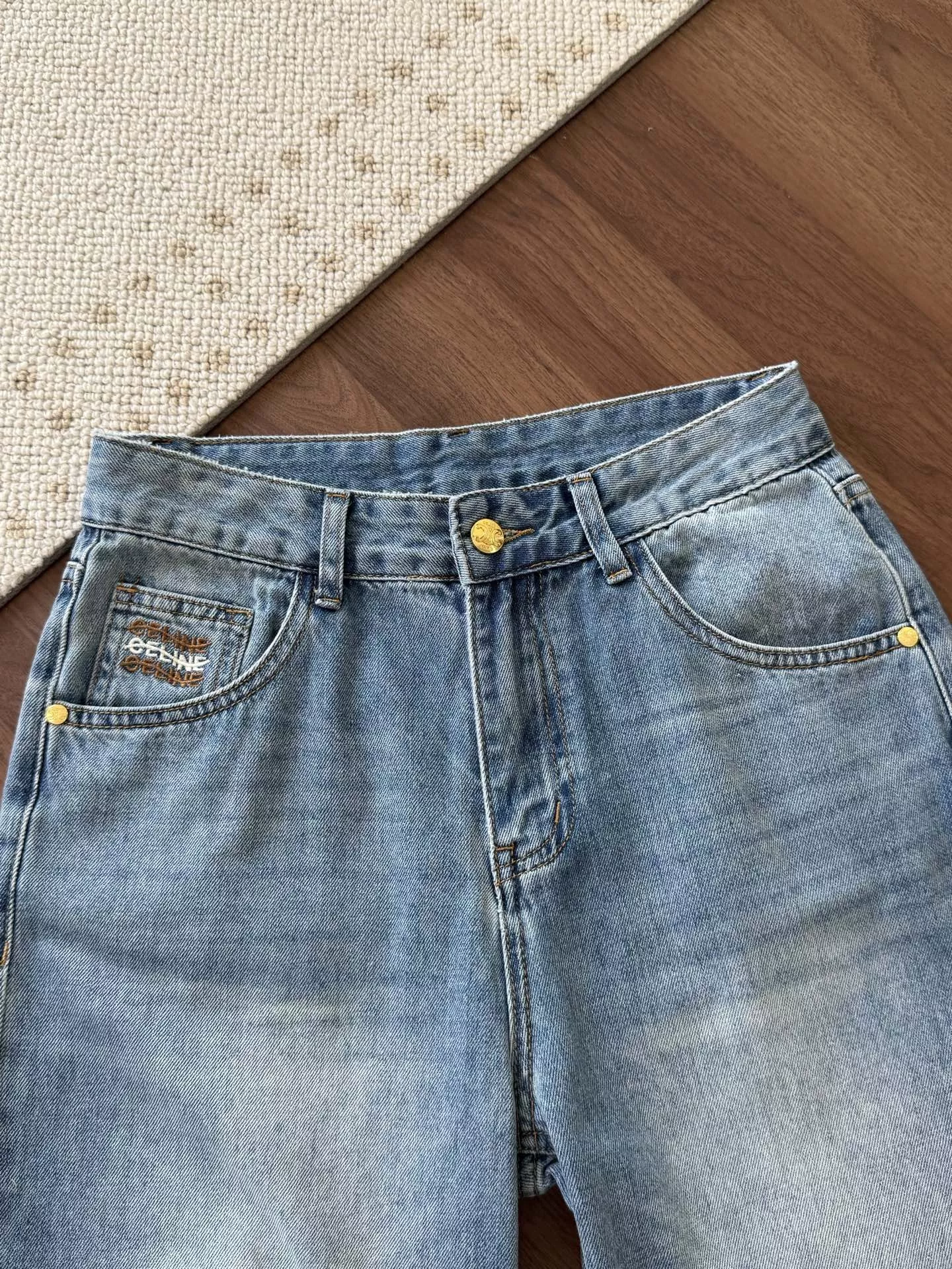 셀린느 일자 핏 워싱 청바지 상세 이미지 19